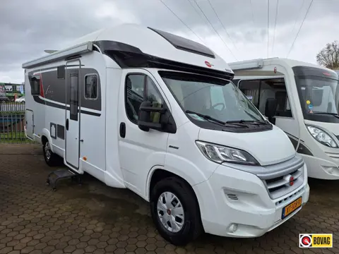 Bürstner Ixeo IT 734 QUEENSBED+XL HEFBED+LEVEL