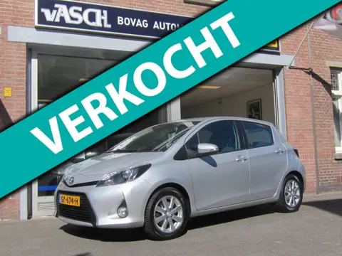 Toyota Yaris 1.5 Full Hybrid Dynamic All In Prijs Bovaggarantie