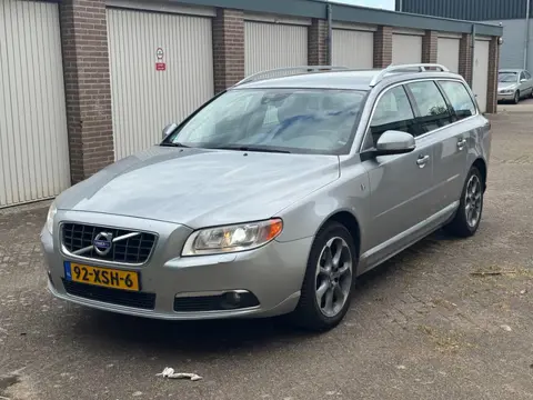 Volvo V70 2.4 D5 Ocean Race