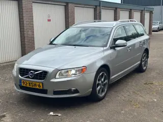 Volvo V70 2.4 D5 Ocean Race