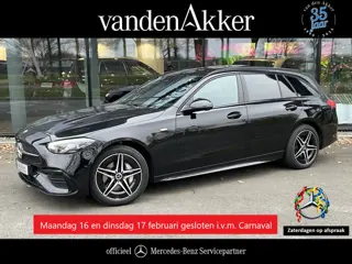 Mercedes-Benz C-Klasse 300e AMG Estate // Trekhaak // Panoramadak // Distronic // 360 Camera // Memo
