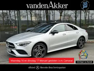 Mercedes-Benz CLA-Klasse 250e AMG // Panoramadak // Nightpakket // Sfeerverlichting // Carplay // Ca