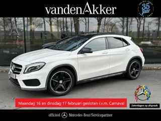 Mercedes-Benz GLA 180 AMG // Panoramadak // Nightpakket // 19" Velgen // Navigatie // Bi-Xenon // Cr