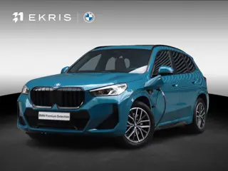 BMW X1 xDrive30e | M Sportpakket | Panodak | Trekhaak | Harman Kardon | Elektr. Stoelen | Camera | 1