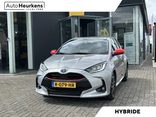 Toyota Yaris 1.5 hybride Dynamic l Coral Red Pack l Origineel NL l 1e-eigenaar l Fabrieksgarantie t/