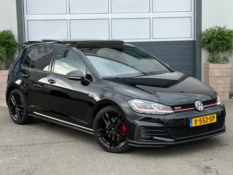 Volkswagen Golf 2.0 TSI GTI Performance / PANORAMA / VIRTUAL COCKPIT / CAMERA / INRUIL MOG.