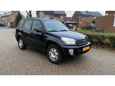 Toyota RAV4 1.8-16V VVT-i Luna