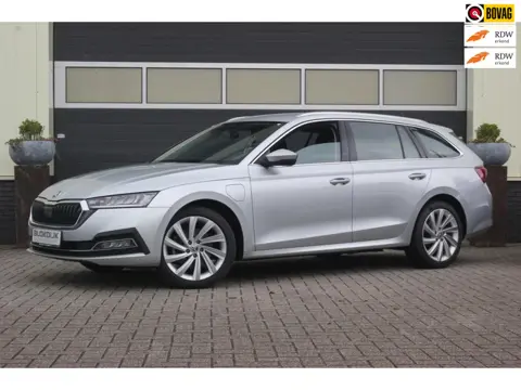 Skoda Octavia Combi 1.4 TSI IV Style | Trekhaak | SOH 100%