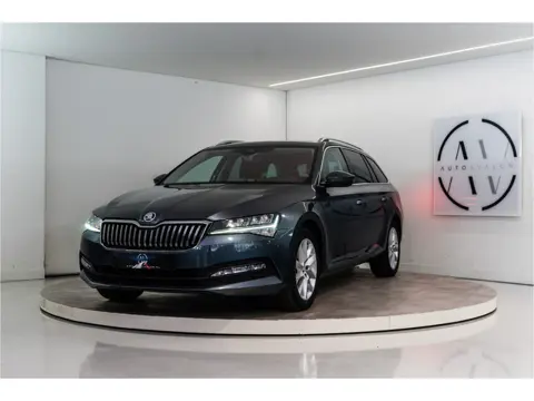 Škoda Superb Combi 1.5 TSI ACT Business Edition 150PK | NL AUTO+NAP | 1e Eigenaar | Carplay | Trekha