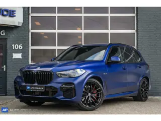BMW X5 xDrive45e High Executive M Sport, M Stoelen, Suround View, 22LM, Sky lounge, Trekhaak, Head-U