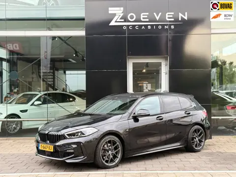 BMW 1-serie 118d Executive- M-Pakket- Navi-APK