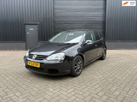 Volkswagen Golf 1.6 FSI Trendline EXPORT