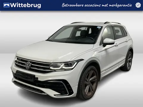 Volkswagen Tiguan 1.4 TSI eHybrid R-Line / AUTOMAAT/ 245 PK/ 2X R-LINE/ ACC/ PARK.SENSOREN V+A/ CAME