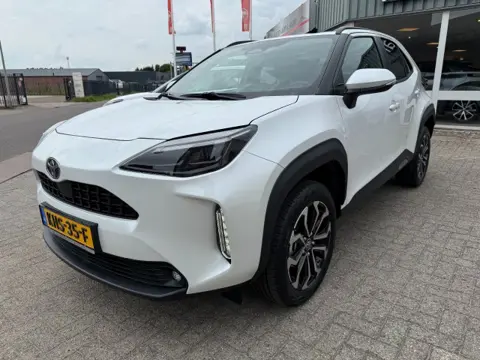 TOYOTA YARIS CROSS 1.5 Hybrid 130 Dynamic Rijklaar met Garantie