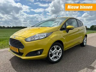 FORD FIESTA 1.25 / AIRCO / ZEER MOOIE KLEUR / 1E EIGENAAR