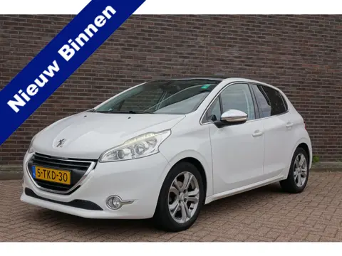 Peugeot 208 1.6 VTi Allure automaat, panoramadak, leder, clima, prachtige auto