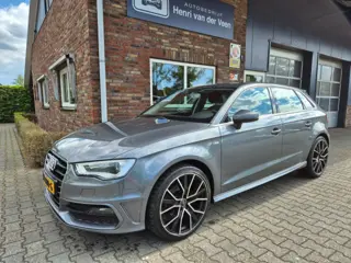 AUDI A3 1.2 TFSI ADRENALIN, S-line, 150 pk, ALL in prijs!