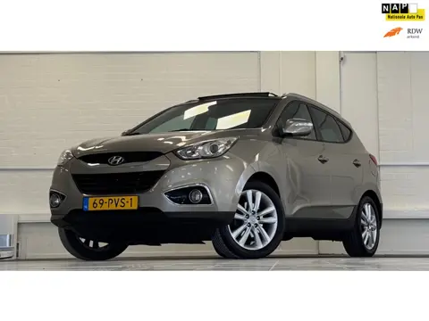 Hyundai Ix35 2.0i i-Catcher Lerenbekleding Camera Navi APK 5-2027