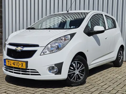 Chevrolet Spark 1.0 16V LT /5 Deurs/Nieuwe APK bij afevering!