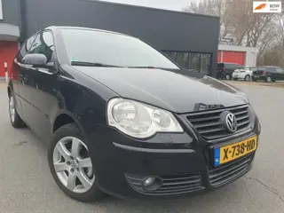 Volkswagen Polo 1.2 12V Trendline | Nwe Distributie | Cruise | Parkeersensoren