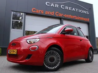 Fiat 500E Red Edition 42 kWh LED / Carplay (bj 2022)