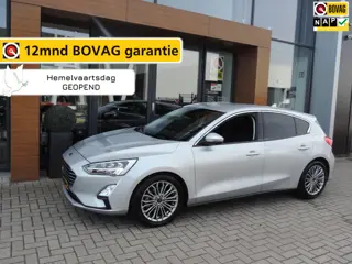 Ford Focus 1.0-T 125PK Titanium Business | LED koplamp | Winterpack | Camera | Adapt.cruise | PDC v+