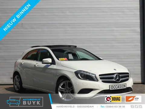 Mercedes-Benz A-Klasse 180 Ambition PANO | AUTOMAAT | PDC | CRUISE | BLUETOOTH | ORIGINEEL NL | LEDE