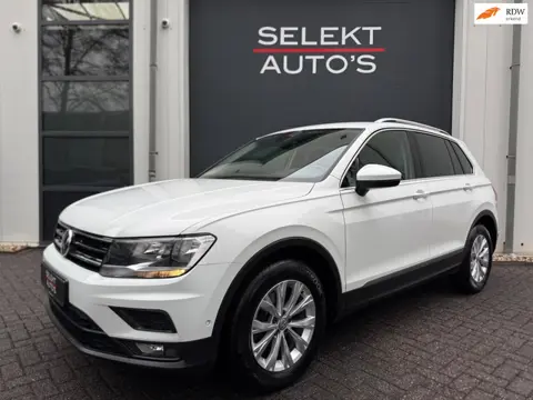 Volkswagen Tiguan 1.4 TSI ACT Comfortline 150 Pk Climate/Cruise/ACC/Key Less/Navigatie/PDC/USB/Apple