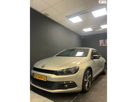 Volkswagen Scirocco 1.4 TSI CARPLAY 6Bak LM Velgen Sportieve uitvoering