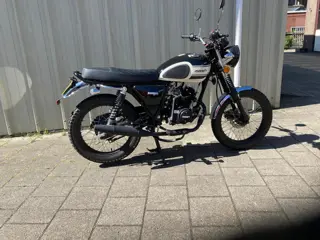 Mash 50 scrambler (bj 2025)