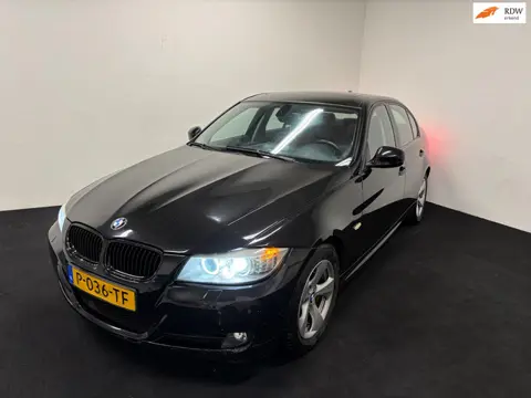 BMW 3-serie 318d | AUT Airco Navi Leer Pano