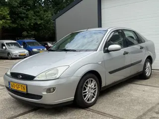 Ford Focus 1.6-16V Ghia | Automaat | Airco | Apk (bj 2000)