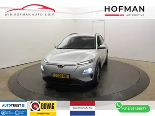 Hyundai KONA EV Premium 64 kWh Warmtepomp Trekhaak SOH 100% 3-Fase CCS Laden Leder Camera