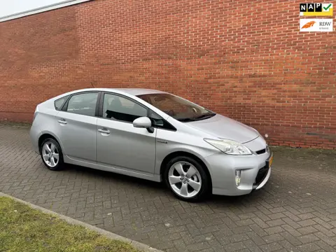 Toyota Prius 1.8 Business Clima Cruise Navi Cam Hud