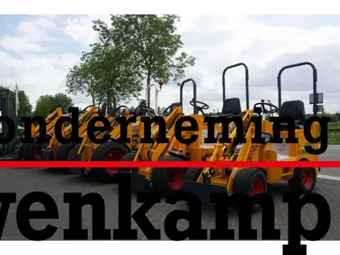 Officiële Dealer van Knikmops minishovels!