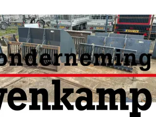 Knikmops 180/250 diverse gebruikte hulpstukken
