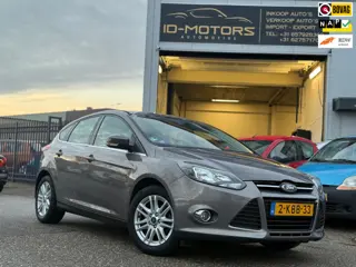 Ford Focus 1.0 Titanium Carplay Led-Nap-apk CRUISE