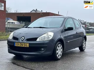Renault Clio 1.2-16V Special Line Airco*09-01-2027 APK*Trekhaak*NAP*2e eigenaar*