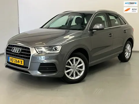 Audi Q3 1.4 TFSI / Leder / Keyless / Camera / Stoelverwarming