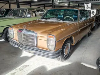 Mercedes-Benz 250 CE Coupe
