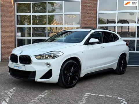 BMW X2 SDrive20i M Sport, navi, adapt cruise, pano dak, keyless, leder