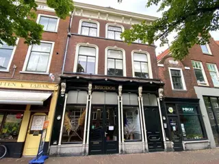 Woning aan de Wijnhaven te Delft