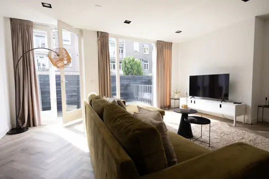 Woning aan de Derde Schinkelstraat te Amsterdam