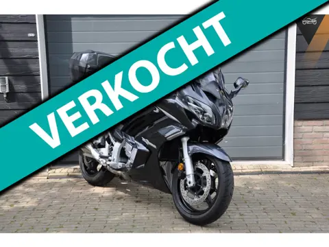 Yamaha FJR 1300A Zeer nette, complete motor, 25K gereden