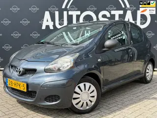 Toyota Aygo 1.0-12V Access NL-Auto / 2e Eigenaar / NAP / APK