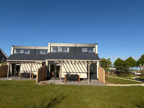 Comfortabel vakantiehuis met mooi uitzicht op rustig park