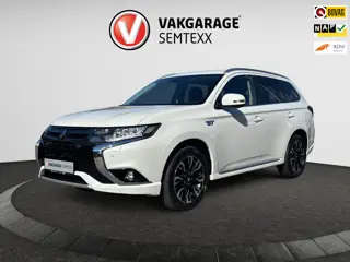 Mitsubishi Outlander 2.0 PHEV Executive Edition |Trekhaak | Automaat | Clima | Navi | Camera | Leder