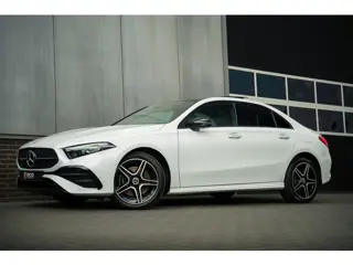 Mercedes-Benz A-Klasse 250 e Business Solution AMG-Sportpakket / Matrix-HD/ Adapt.Cruise/ HUD/ 360-C
