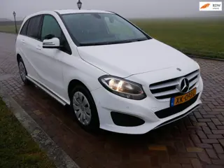 Mercedes-Benz B-klasse 220 d Ambition AUT AC ** EX POLICE MARGE CAR **