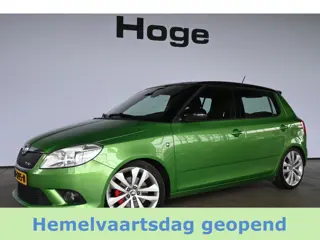 Škoda Fabia 1.4 TSI RS 180PK! Automaat Clima Carplay Cruise Control Stoelverwarming Inruil Mogelijk!